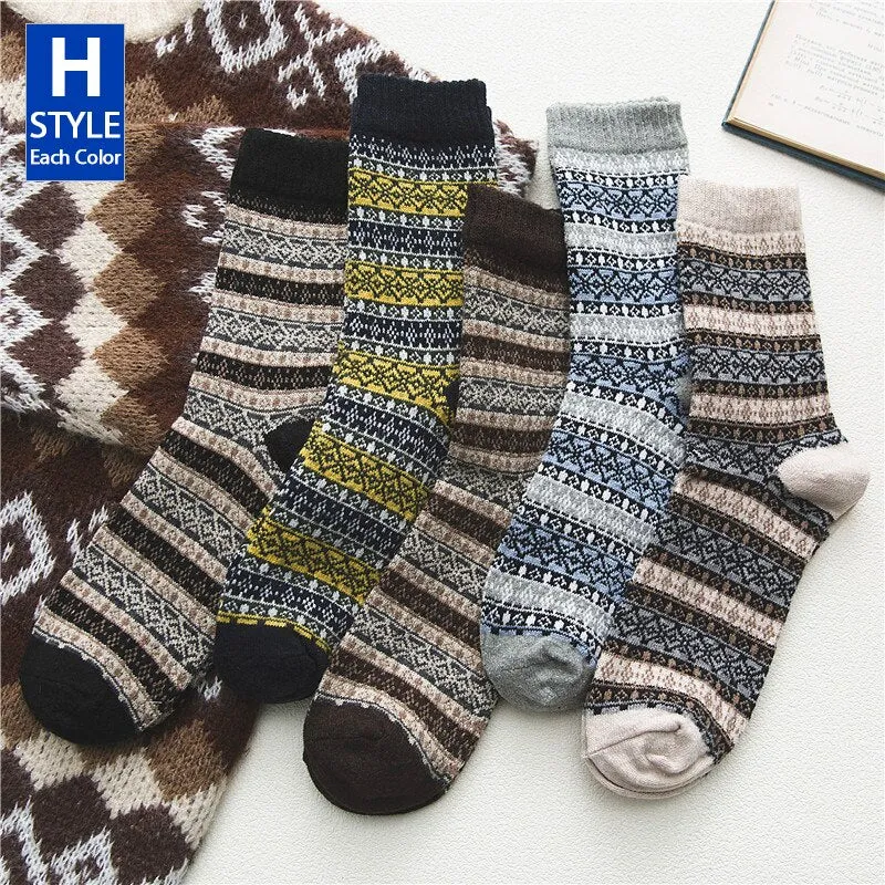 HSS Brand 5 Pairs Winter Men's Socks Thicken Sheep's Wool Socks Warm Men Retro Style Colorful Fashion Man Socks For Snow boots