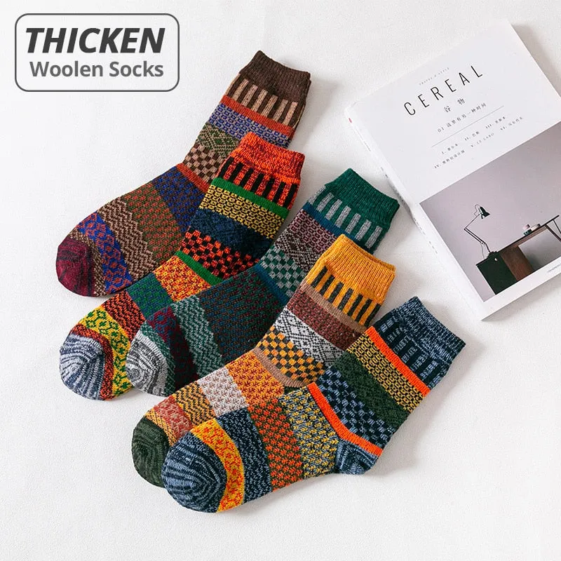 HSS Brand 5 Pairs Winter Men's Socks Thicken Sheep's Wool Socks Warm Men Retro Style Colorful Fashion Man Socks For Snow boots