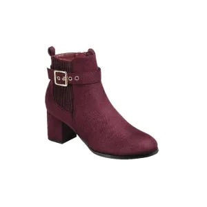 Prove - 35 | Elegant Women's Boots