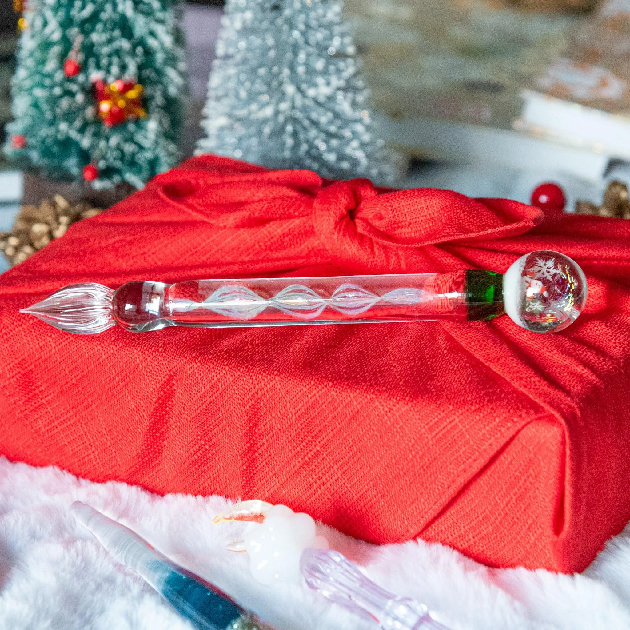 Snow Globe Glass Dip Pen