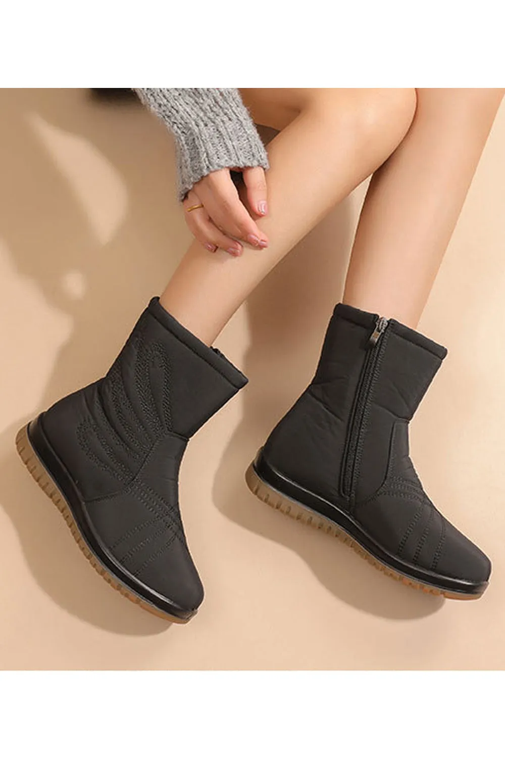 Women Round Toe Lightweight Thick Winter Cozy High Top Waterproof Solid Pattern Boots - WSC50898